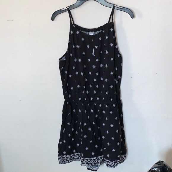 Old Navy Pants - NWT Old Navy jumper